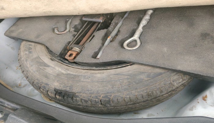 2015 Honda Jazz 1.5L I-DTEC VX, Diesel, Manual, 91,562 km, tyre