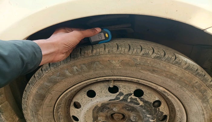 2010 Maruti Swift Dzire ZXI 1.3, Petrol, Manual, 93,902 km, tyre