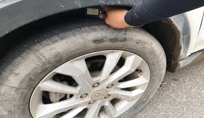 2020 Mahindra XUV300 W8 1.5 DIESEL, Diesel, Manual, 71,395 km, tyre