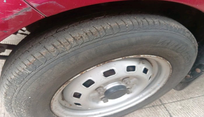 2011 Chevrolet Spark LS 1.0, Petrol, Manual, 34,379 km, tyre