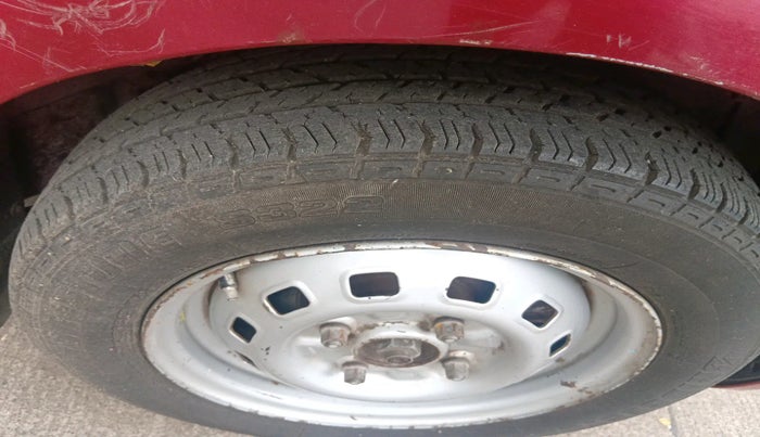 2011 Chevrolet Spark LS 1.0, Petrol, Manual, 34,379 km, tyre