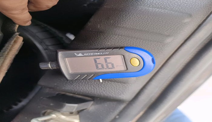 2022 KIA SONET HTX 1.5, Diesel, Manual, 88,997 km, tyre