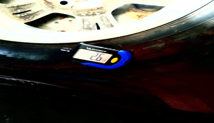 2010 Hyundai i20 SPORTZ 1.2, Petrol, Manual, 1,02,796 km, tyre