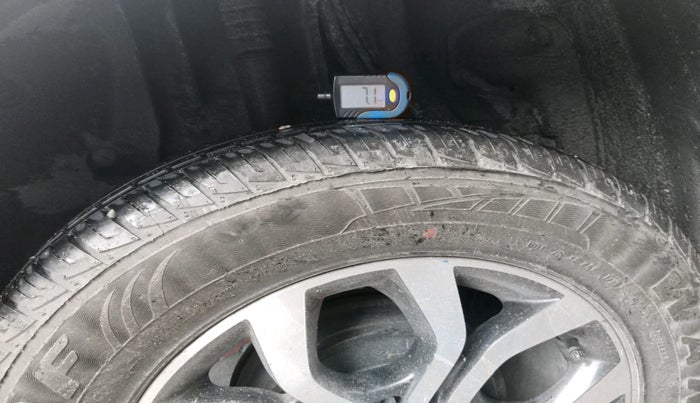 2014 Nissan Terrano XV D THP PREMIUM 110 PS, Diesel, Manual, 57,993 km, tyre