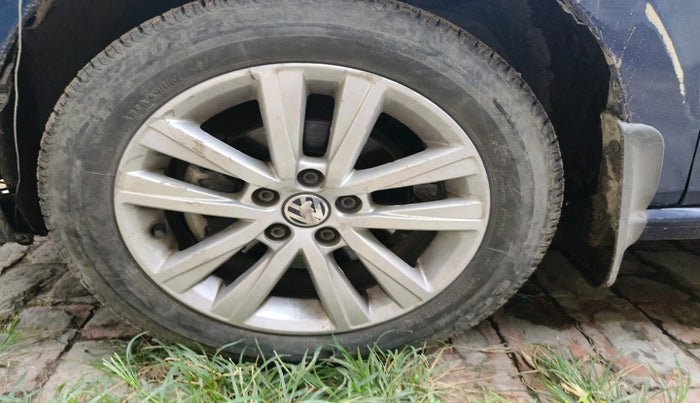 2014 Volkswagen Polo HIGHLINE DIESEL, Diesel, Manual, 36,619 km, tyre