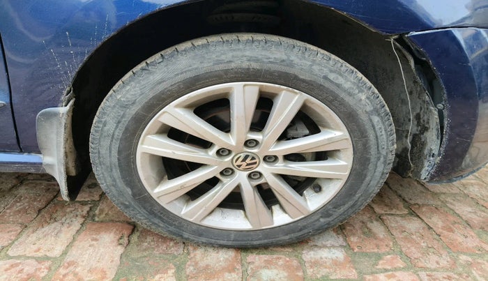 2014 Volkswagen Polo HIGHLINE DIESEL, Diesel, Manual, 36,619 km, tyre