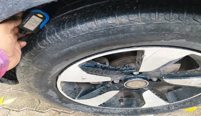 2018 Tata NEXON XZ PLUS DIESEL, Diesel, Manual, 72,772 km, tyre