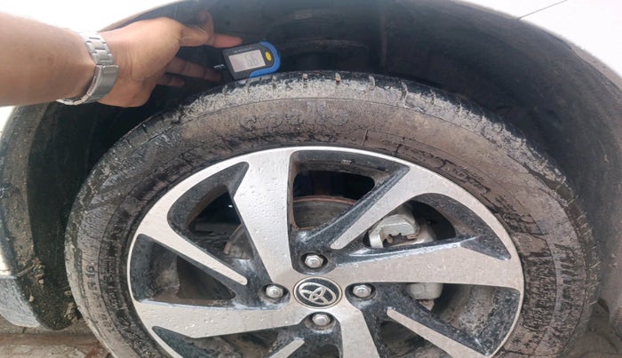 2023 Toyota Glanza G AMT, Petrol, Automatic, 5,760 km, tyre