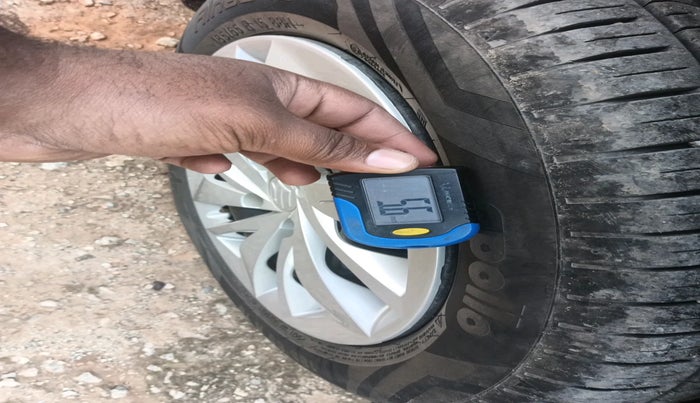 2024 Maruti Baleno DELTA PETROL 1.2, Petrol, Manual, 8,484 km, tyre