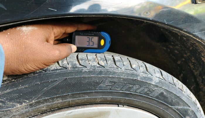 2014 Honda Amaze 1.5L I-DTEC S, Diesel, Manual, 1,47,169 km, tyre