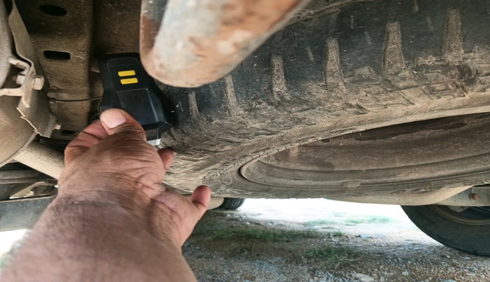 2016 Mahindra XUV500 W6, Diesel, Manual, 96,444 km, tyre