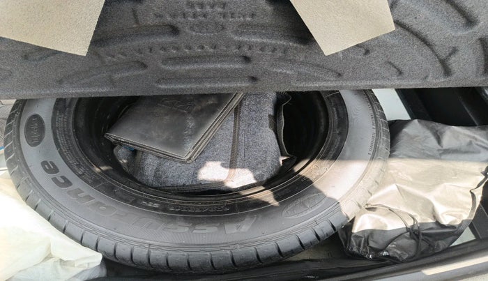 2022 KIA SELTOS HTX DIESEL 1.5, Diesel, Manual, 1,15,551 km, tyre