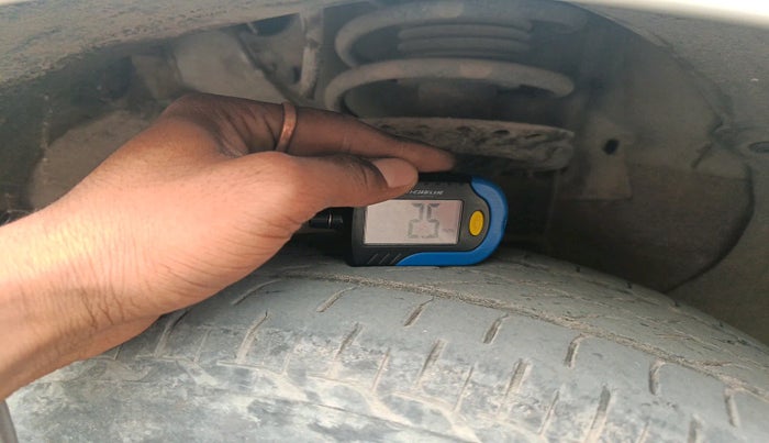 2015 Hyundai Elite i20 SPORTZ 1.2, Petrol, Manual, 63,366 km, tyre