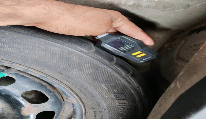 2014 Ford Figo EXI 1.4 DIESEL, Diesel, Manual, 1,33,295 km, tyre