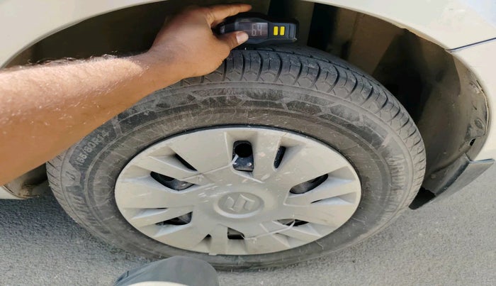 2013 Maruti Swift VDI, Diesel, Manual, 84,865 km, tyre