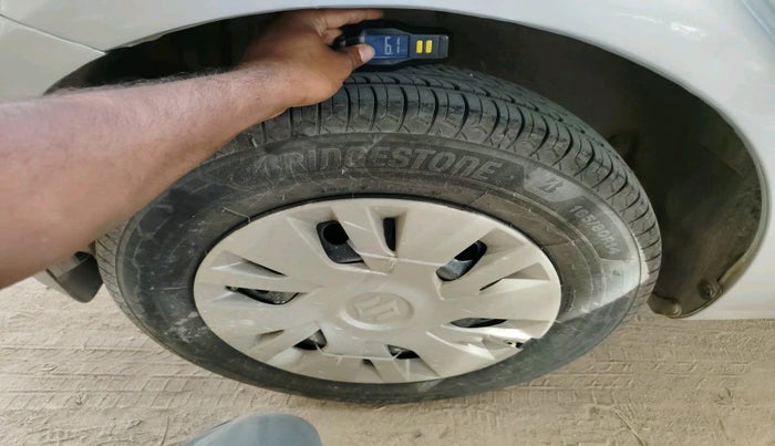 2013 Maruti Swift VDI, Diesel, Manual, 84,865 km, tyre