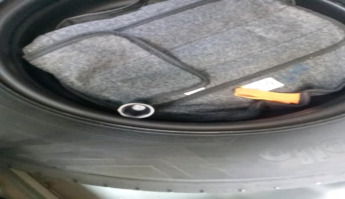 2022 Hyundai VENUE SX 1.5 CRDI, Diesel, Manual, 17,295 km, tyre