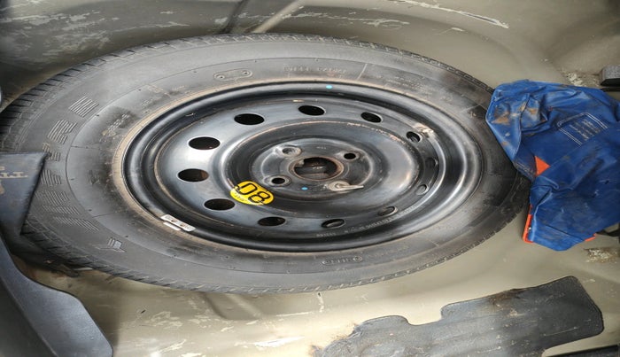 2016 Maruti Swift Dzire ZDI AMT, Diesel, Automatic, 1,12,227 km, tyre