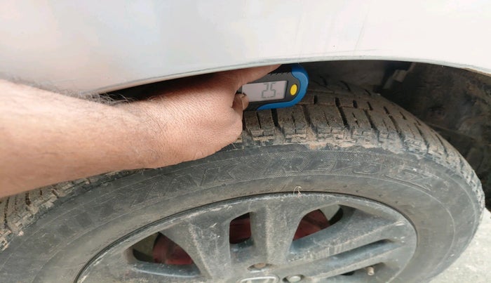 2014 Honda City 1.5L I-DTEC SV, Diesel, Manual, 70,194 km, tyre