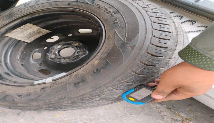 2015 Volkswagen Cross Polo HIGHLINE TDI, Diesel, Manual, 95,805 km, tyre