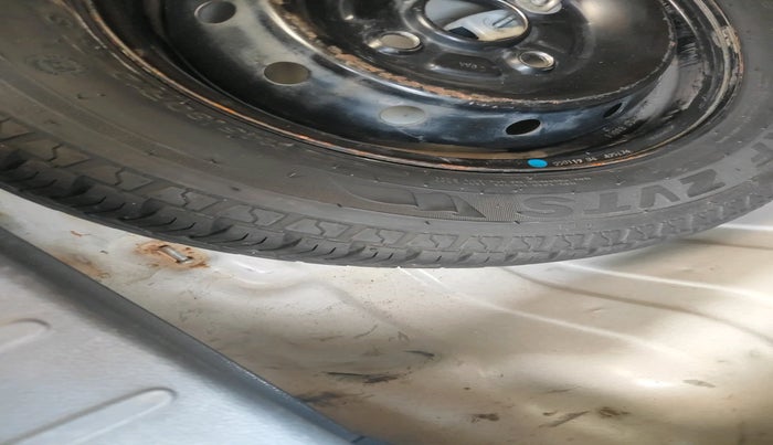 2019 Maruti Alto 800 LXI, Petrol, Manual, 49,561 km, tyre