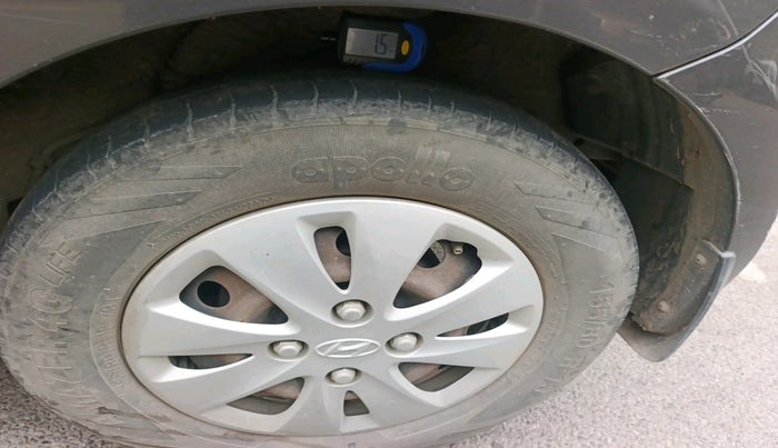 2012 Hyundai i10 MAGNA 1.2, Petrol, Manual, 66,251 km, tyre