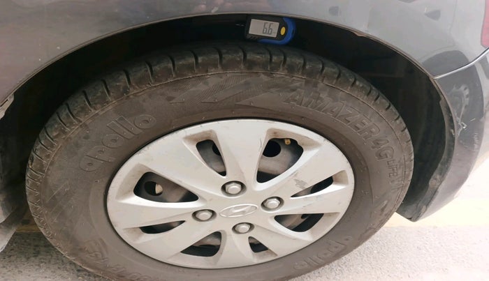 2012 Hyundai i10 MAGNA 1.2, Petrol, Manual, 66,251 km, tyre