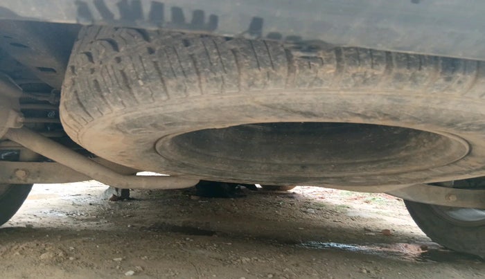 2016 Mahindra XUV500 W10 AT, Diesel, Automatic, 1,22,999 km, tyre