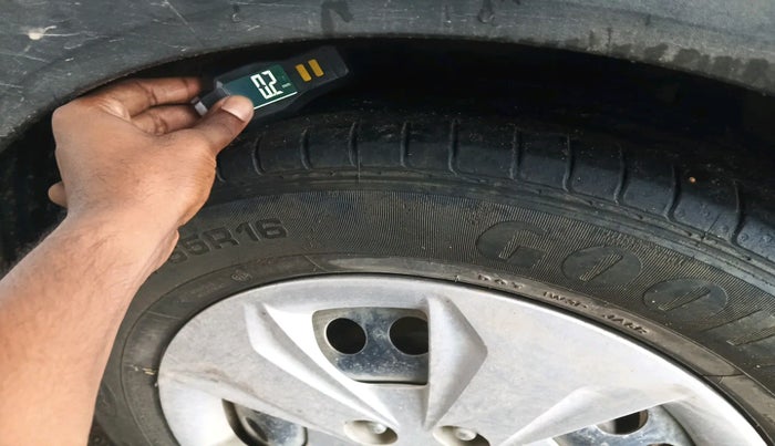 2016 Hyundai Creta E PLUS 1.6 PETROL, Petrol, Manual, 86,346 km, tyre