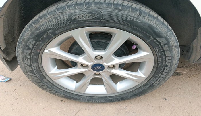 2021 Ford Ecosport TITANIUM + 1.5L PETROL, Petrol, Manual, 43,724 km, tyre