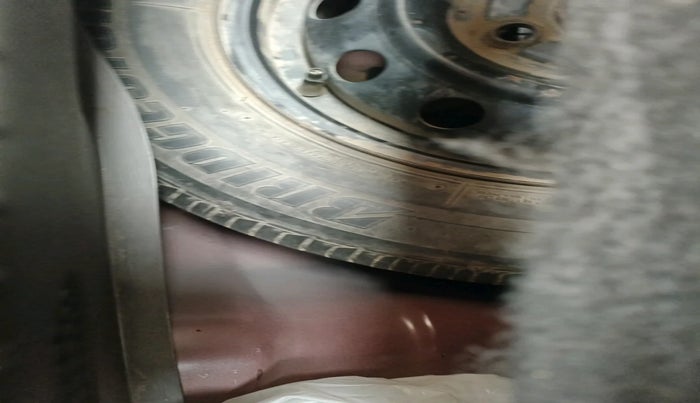 2014 Hyundai i10 SPORTZ 1.1, Petrol, Manual, 50,561 km, tyre