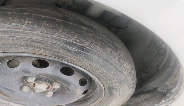 2018 Tata Tiago XT PETROL, Petrol, Manual, 46,921 km, tyre