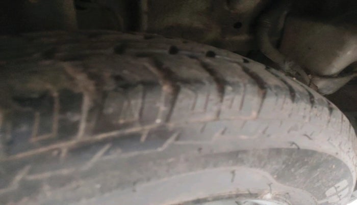 2018 Tata Tiago XT PETROL, Petrol, Manual, 46,921 km, tyre