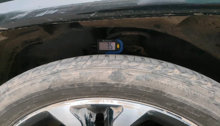 2022 Jeep Compass MODEL S (O) 1.4 PETROL DCT, Petrol, Automatic, 81,361 km, tyre