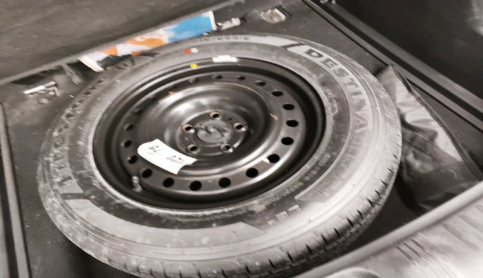 2019 Jeep Compass LIMITED PLUS PETROL AT, Petrol, Automatic, 60,937 km, tyre