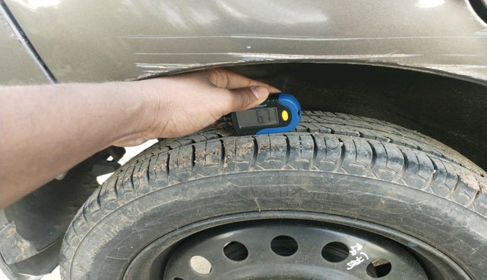 2016 Maruti Wagon R 1.0 VXI, Petrol, Manual, 61,667 km, tyre