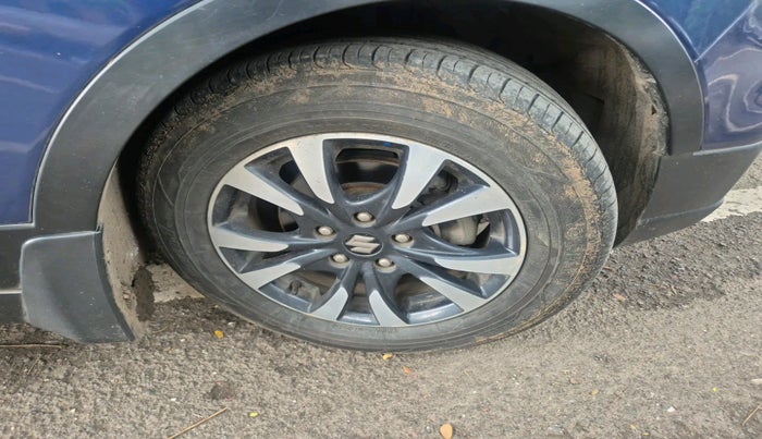 2018 Maruti S Cross ZETA 1.3, Diesel, Manual, 88,826 km, tyre