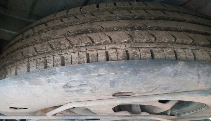 2019 Nissan Kicks XV PREMIUM O DUAL TONE DIESEL, Diesel, Manual, 27,757 km, tyre