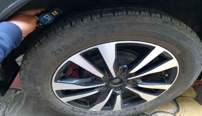 2019 Nissan Kicks XV PREMIUM O DUAL TONE DIESEL, Diesel, Manual, 27,757 km, tyre