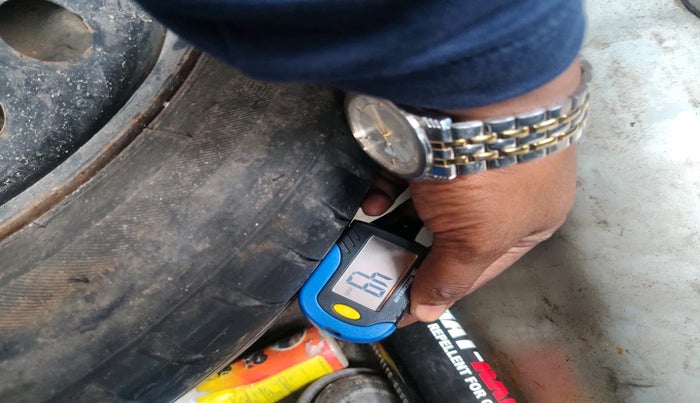 2015 Hyundai Verna FLUIDIC 1.6 CRDI S(O) 4S, Diesel, Manual, 98,609 km, tyre