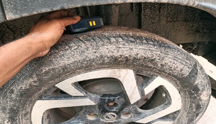 2021 Nissan MAGNITE XV DUAL TONE, Petrol, Manual, 60,248 km, tyre