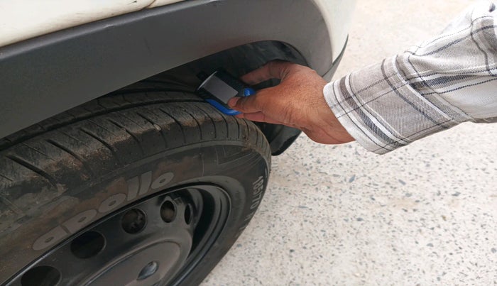 2022 Tata PUNCH PURE MT, Petrol, Manual, 9,415 km, tyre