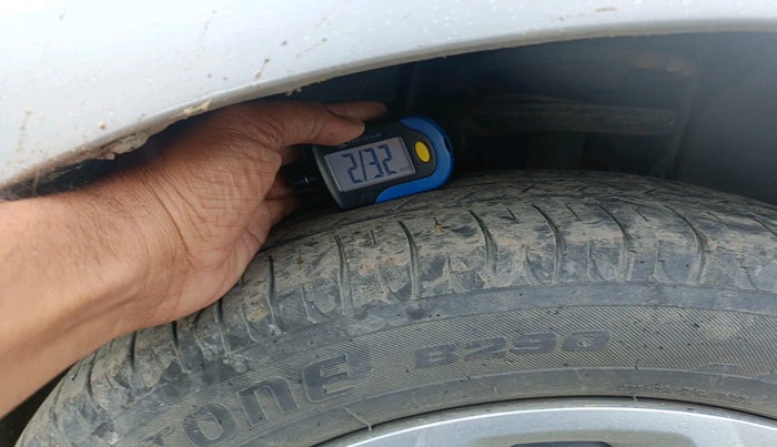 2017 Tata TIGOR XT PETROL, Petrol, Manual, 83,724 km, tyre