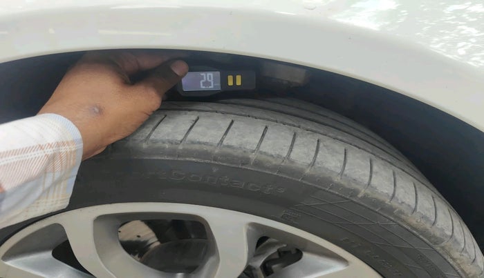 2016 Mercedes Benz C Class C 220 CDI AVANTGARDE, Diesel, Automatic, 76,545 km, tyre