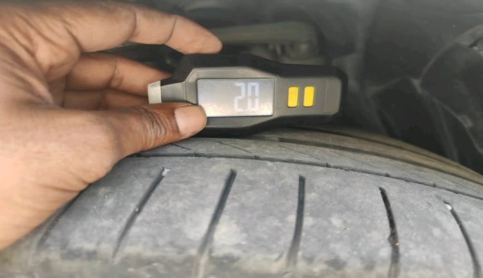 2016 Mercedes Benz C Class C 220 CDI AVANTGARDE, Diesel, Automatic, 76,545 km, tyre