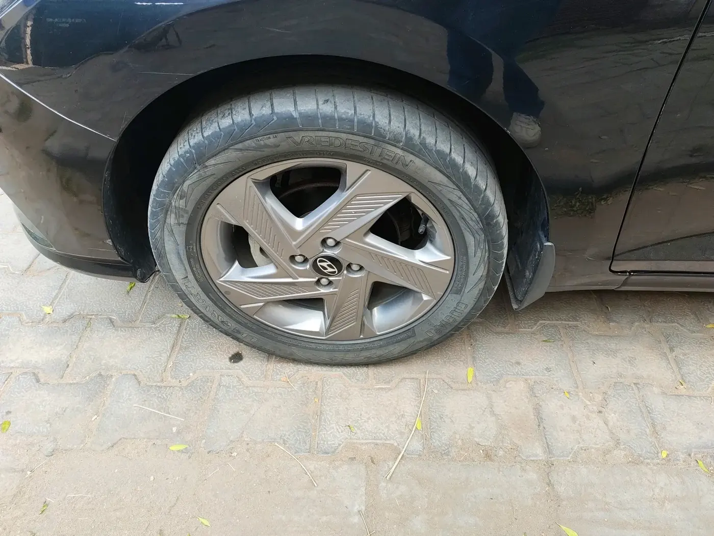 2022 Hyundai Verna SX 1.5 VTVT, Petrol, Manual, 99,958 km, tyre