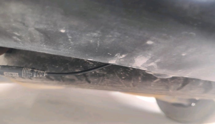 2015 Mahindra XUV500 W6, Diesel, Manual, 1,06,564 km, tyre