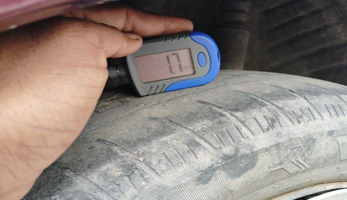 2017 Honda Amaze 1.2L I-VTEC S OPT, Petrol, Manual, 54,110 km, tyre