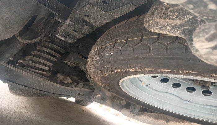 2024 Mahindra XUV700 AX 5 P MT 7 STR, Petrol, Manual, 4,662 km, tyre