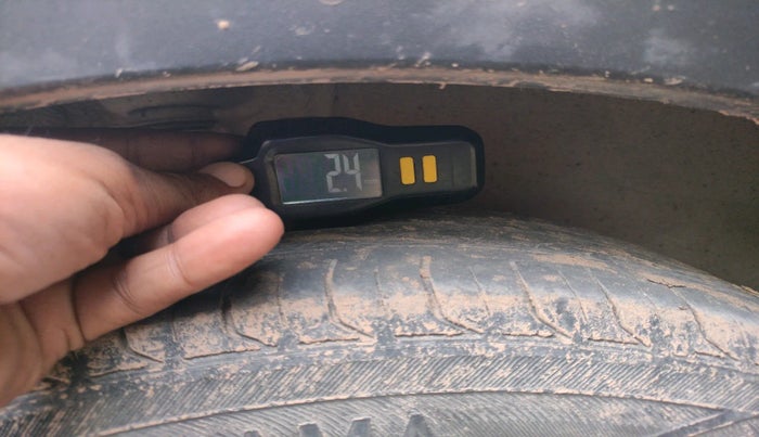 2020 Maruti IGNIS DELTA 1.2, Petrol, Manual, 1,05,736 km, tyre